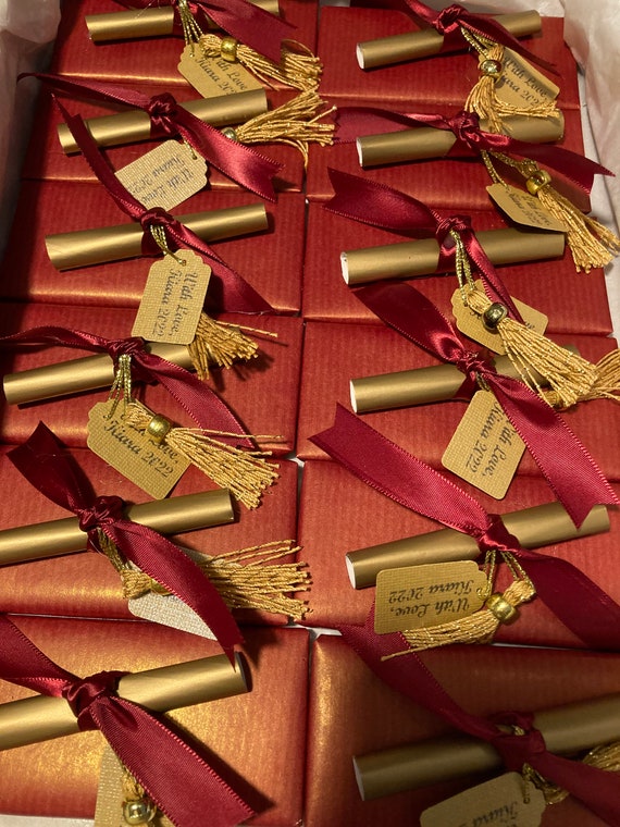 25  Pieces of Graduation chocolate favors – Personalized free-Graduation Party Favors ,Graduation Chocolate Bar ,Graduation Ideas