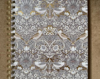 Strawberry Thief Notebook: Morris & Co Style Journal - Cottagecore Gift