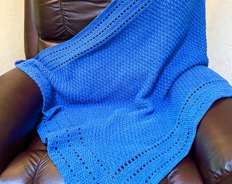 Beautiful Crochet Blanket with Built-in Border!