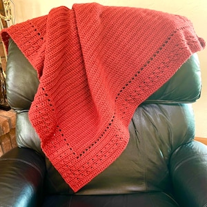 Beautiful Crochet Blanket Pattern with Built-in Border