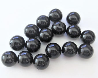 Jewelry Supplies ~  16  Black Glass Bead Lot   Round   12mm    (G-3B)