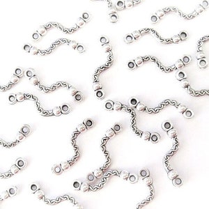 Jewelry Supplies ~  25 Squiggly Connector Links - 7/8&quot; long  Silver-tone, Small - Set/25  (Grp JY)