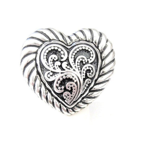 Vintage Jewelry ~ Heart Ring  Stretch  Silver-tone  Blackened Detailing  (GP1)