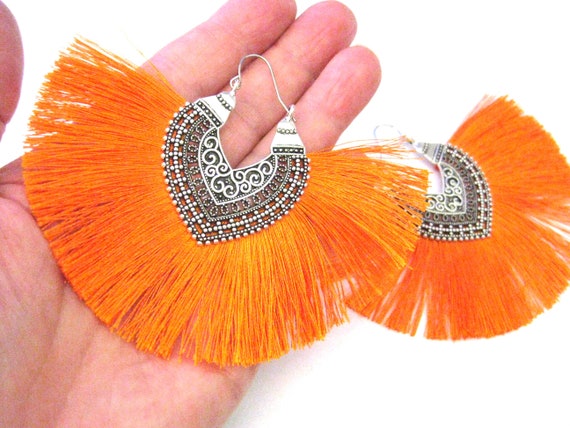 Vintage Jewelry ~  Orange Tassel Fan Earrings  Pi… - image 5