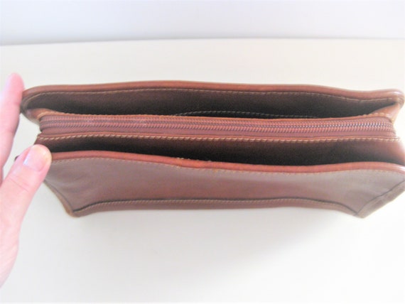 Vintage Purses ~  Talbots  Brown Leather Clutch P… - image 5