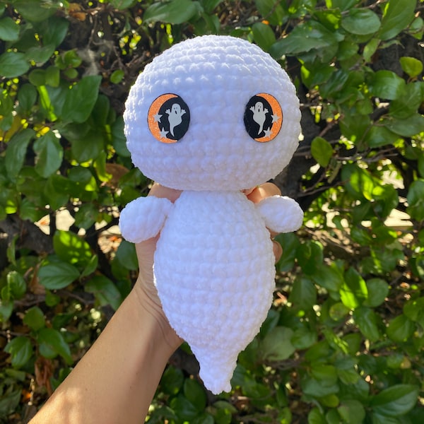 Ghost amigurumi