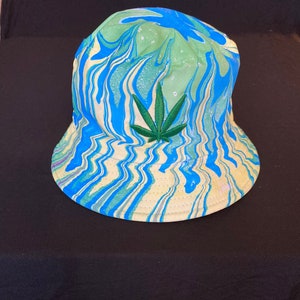 Green Queen Pot Leaf Embroidered Bucket Hat Marbled psychedelic dye