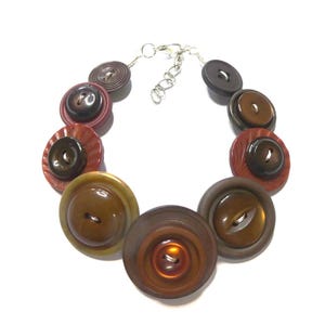 Vintage Knopfarmband, Erde.  Knopf Schmuck, handgefertigtes Armband, Vintage Knöpfe handgemachter Schmuck, Geschenk für Mama, Geburtstagsgeschenk