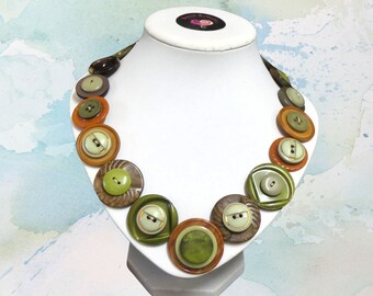 Handmade vintage button necklace, antique buttons, statement necklace, gift for her, vintage style, old buttons, eco friendly jewelry