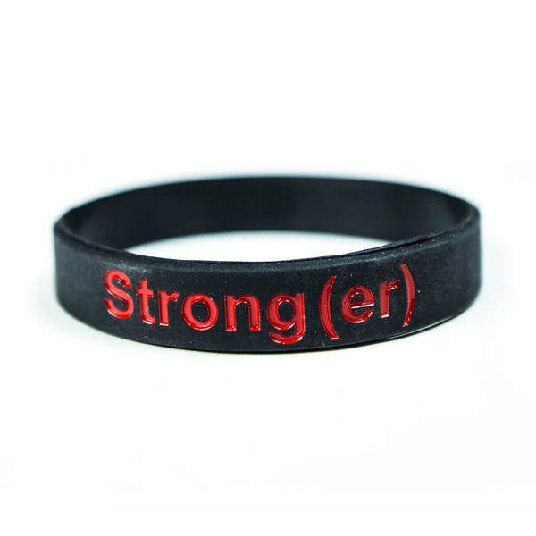 Strong(er) Black and Red Silicone Bracelet / Strong(er) Wristband / Powerlifting - Bodybuilding - Crossfit - Hardcore Weightlifting Exercise