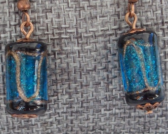 Boucles d'oreille turquoise, noir et cuivre perles de verre sur supports métal cuivre fait main