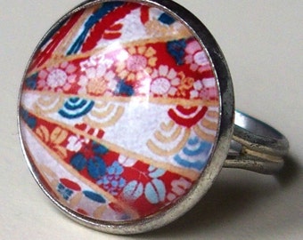 Bague japonaise rouge blanc bleu, bague argentée, bague ajustable, idée cadeau, cabochon verre fait main