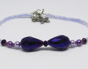 Bracelet fin violet avec perles de rocaille perles gouttes à facettes et perles rondes 2 tons fait main