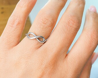 Infinity Ring Silver, Bästa vängåva, Löftesring, Sterling Silver 925 Ring