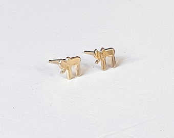 Gold Chai Studs Earrings, Gold Chai Studs, Gold Chai Jewelry, Gold Jewish Chai Israel, Chai Hebrew Writing Letters Earrings