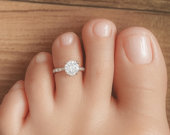 Big Diamond Toe Ring-Adjustable Toe Ring-Celebrity Silver Toe Ring Rihanna style-Sterling Silver 925 Toe Ring-Foot Jewelry