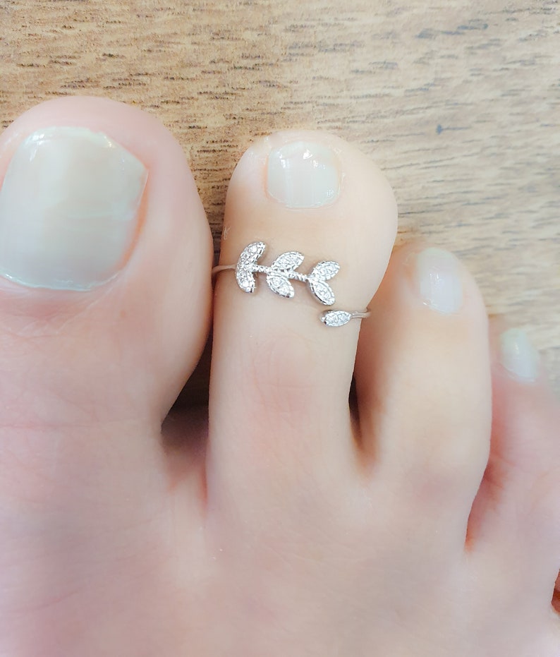 Mother Day Toe Ring-Adjustable Toe Ring-Silver Toe Ring-Leaf Laurel Flower Toe Ring-Sterling Silver 925 Toe Ring-Foot Jewelry image 1