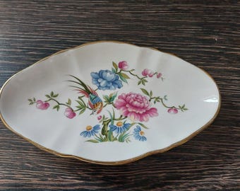 Spode trinket dish, oval shaped in bone china. Oriental Bird design.