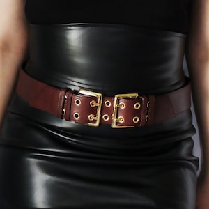 Vintage BCBG Max Azria Double Buckle Belt Size M/L