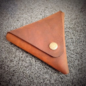 Leather Triangular Coin Purse, Coin Case, Coin Holder, Change Purse, Earphones Case, Earbuds Case