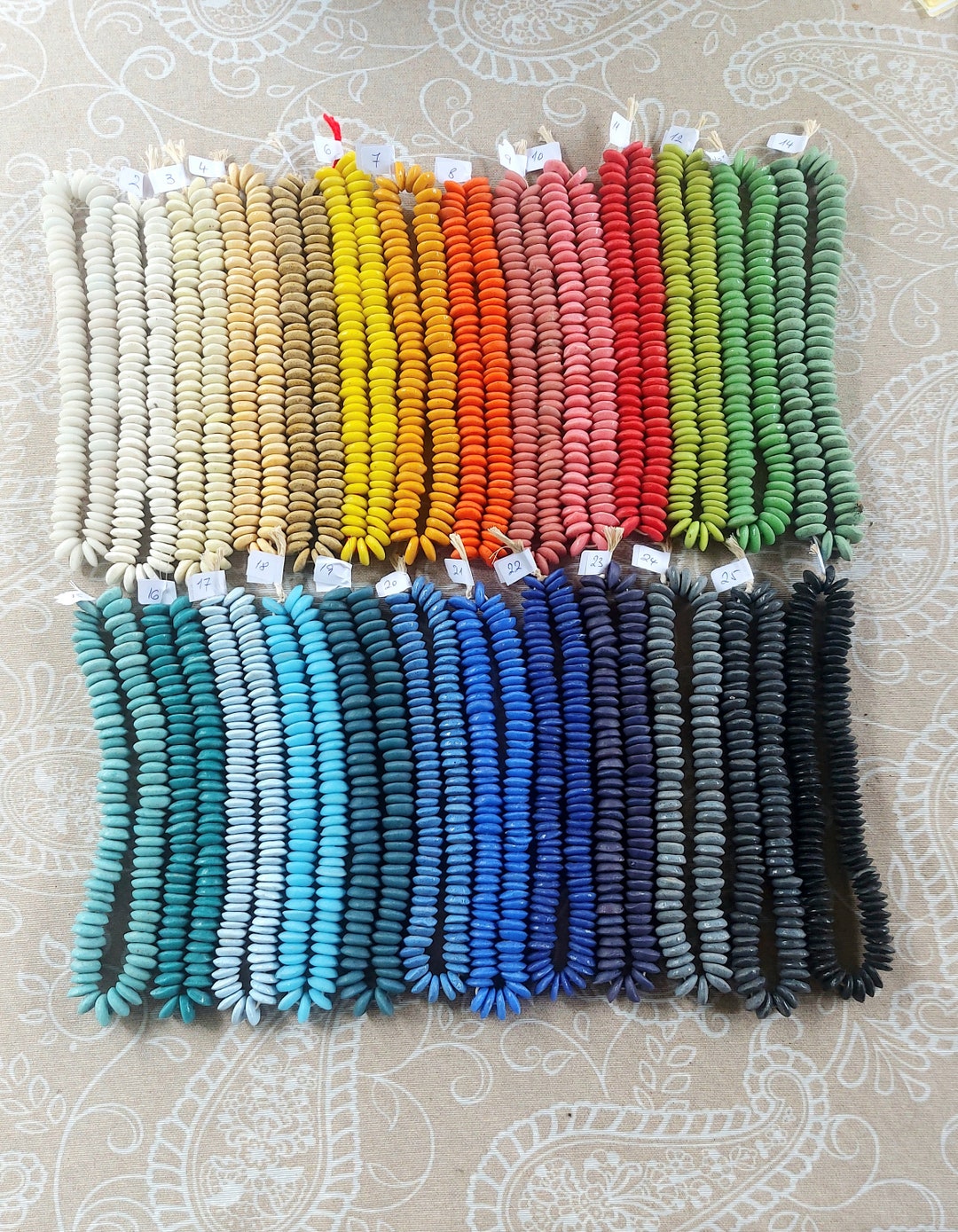 8 Inches String, 35-40 Large Saucer Beads, 13-15 X 4-5 Mm., 30 Colors ...