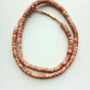 Filo di perle di bauxite africana vintage da 26-27 pollici di lunghezza, diametro 8-10 mm, perle rustiche