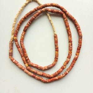 Filo di perle di bauxite africana vintage da 24 pollici di lunghezza, 5 mm di diametro, perle lucidate