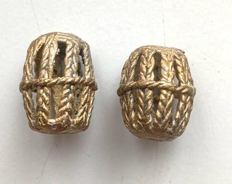 2 Ashanti brass beads/connectors, hand cast beads, 16 x 20-21 mm.