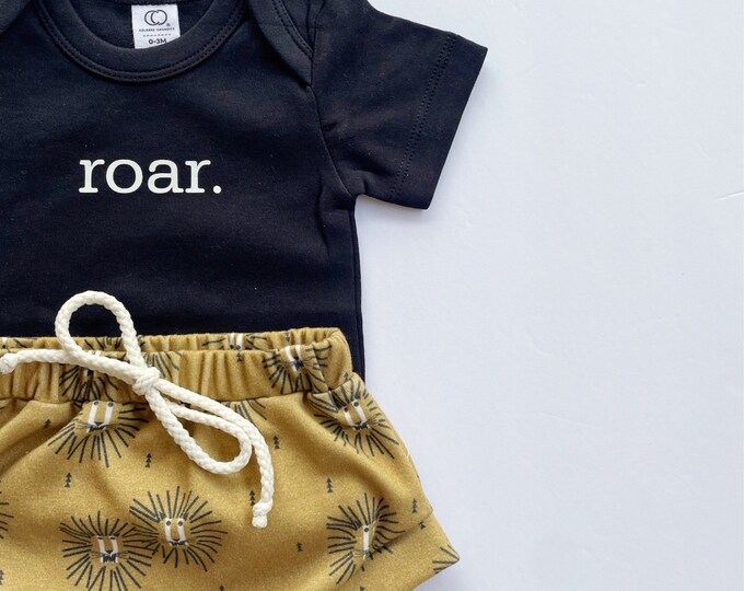 Lion Short Sleeve Organic Bodysuit