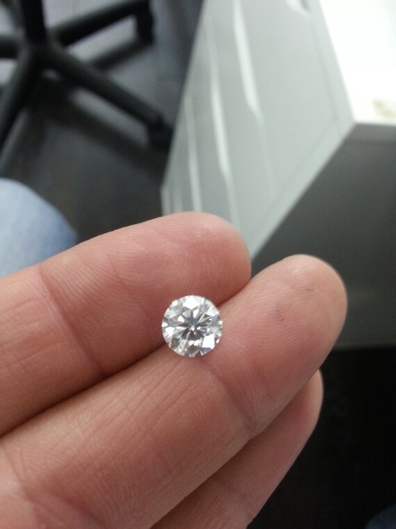 2.01 carat diamond deals
