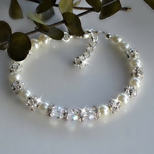 Pearl and Crystal Bracelet