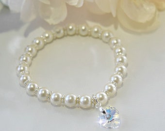 Girls Pearl Bracelet w/Swarovski Crystal Heart