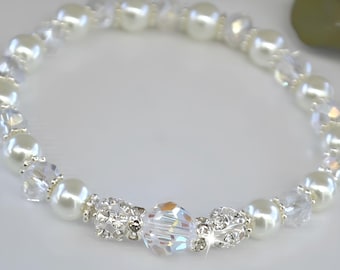 European Crystal and Pearl Stretch Bracelet/Bridal Jewelry/ Fashion Jewelry/ Gifts