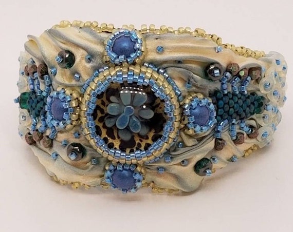 Blue flowers and silk bracelet