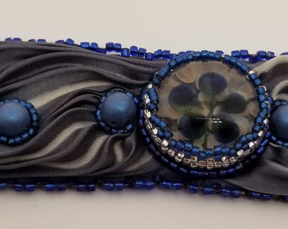 Blue, gray and silk bracelet