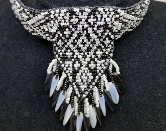 Black white diamond choker Native American inspired Beadwork Dreams Raven