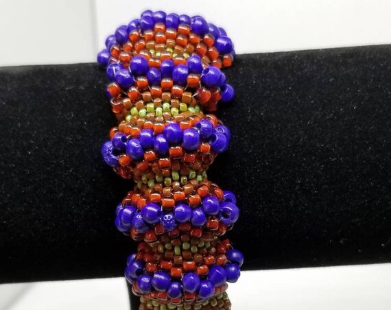 Waves of beads bracelet Rita Caldwell Native American inspired beadwork
