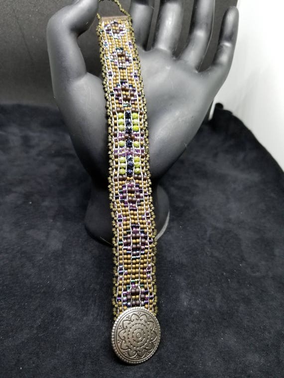 Sage diamond bracelet Native American inspired Beadwork Dreams Raven