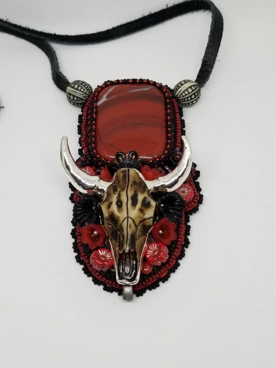 Mountain Thunder pendent Rita Caldwell Native American