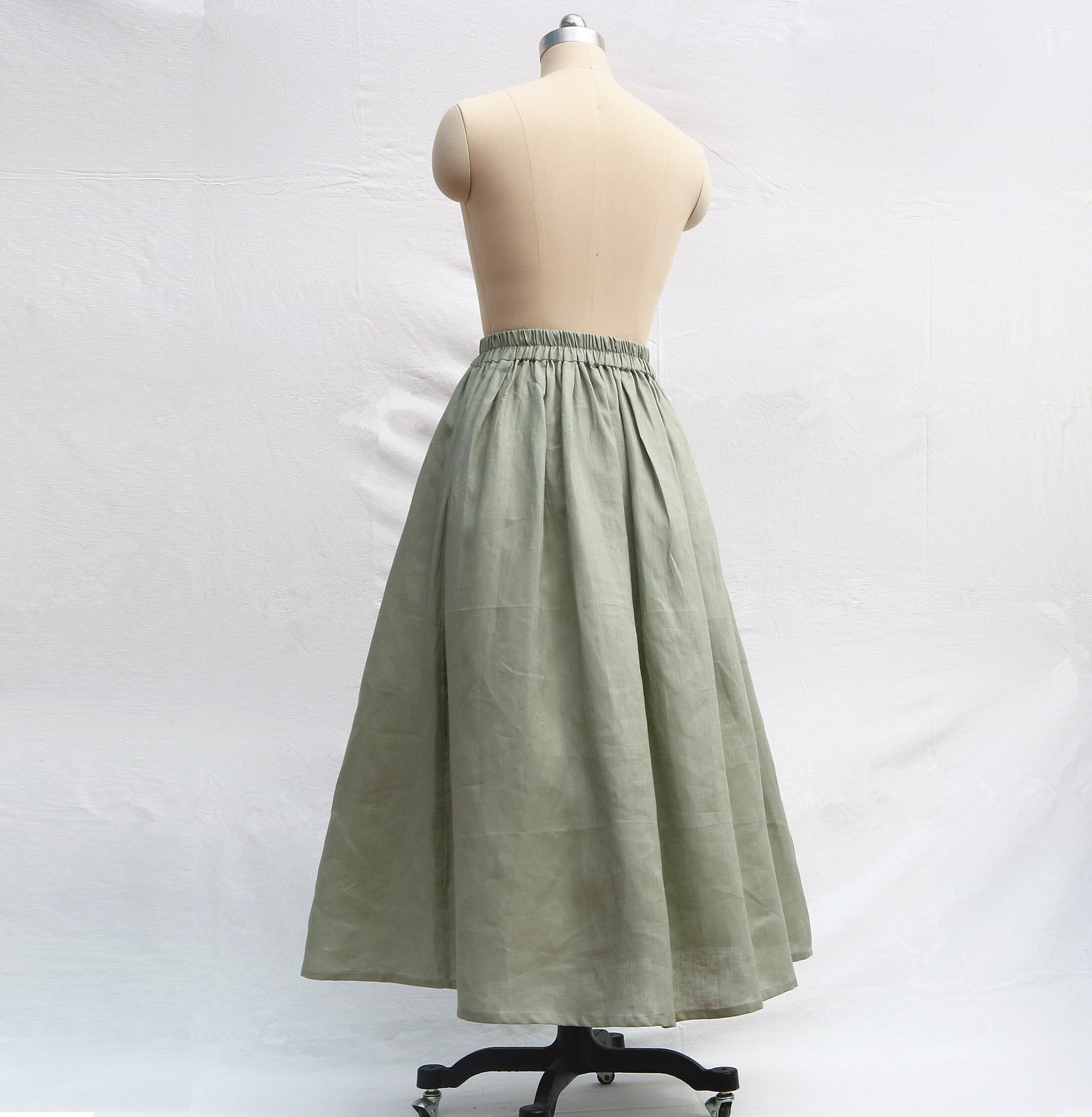 Linen Skirt in Grey