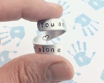 You are not alone - Family / Friendship Support Inspirational Wrap Ring - Gift