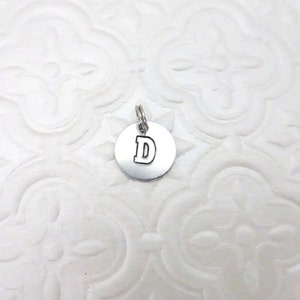 Add On Customized Initial Pendant to Necklace / Jewelry /Bracelet Classic Font Add to Gift imagem 4