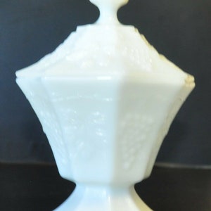 Vintage Milk Glass Octagon Candy Dish With Lid Grape And Leaf Design