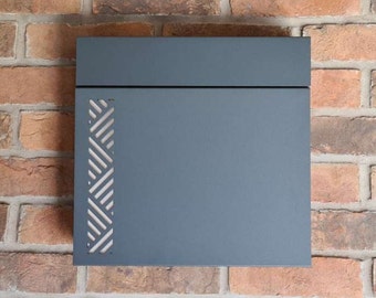 Steel Letterbox in Anthracite Grey - The Badajoz