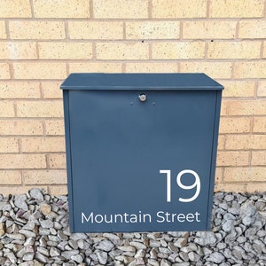 Lockable Parcel Box with Lifting Lid - Personalised