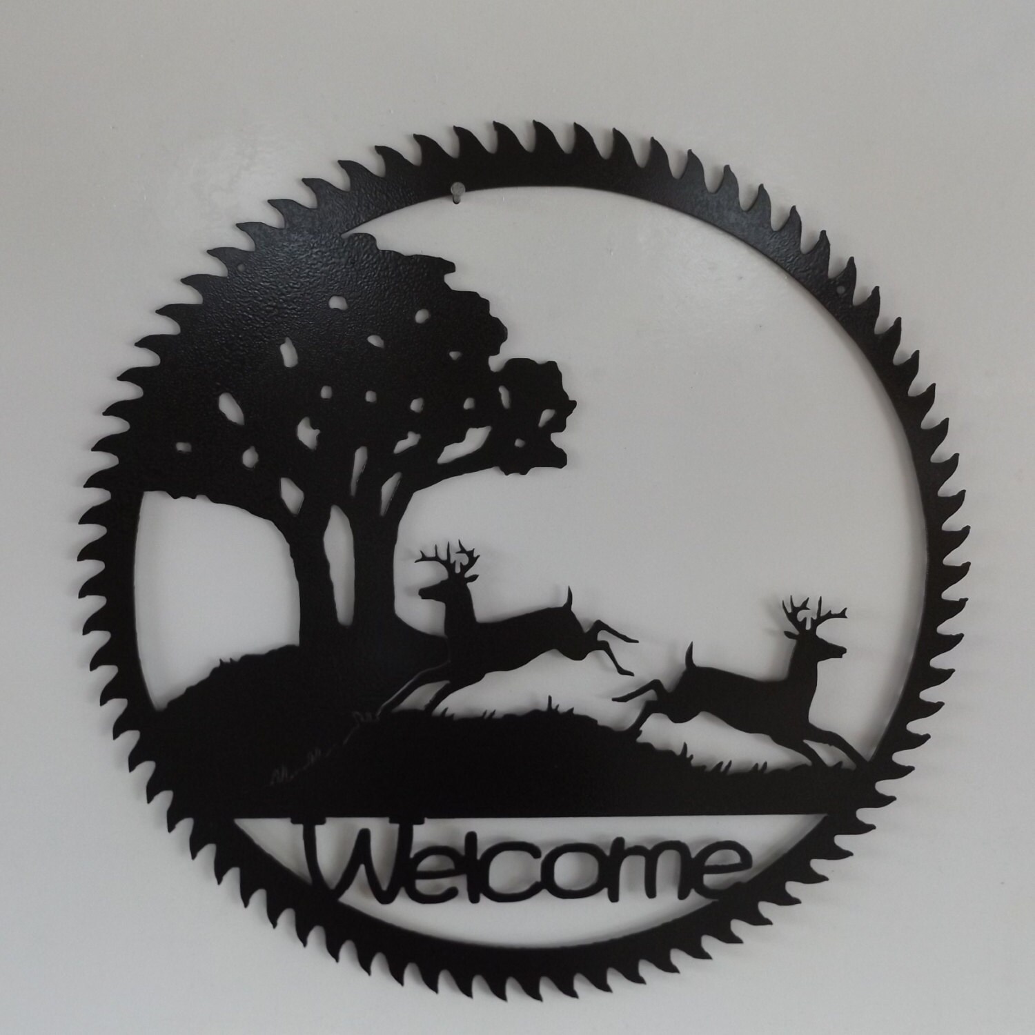 saw blade design2 running deer Etsy