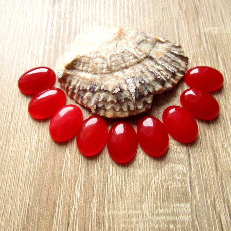 Red Jade Cabochon 18x13mm Oval Stone Cabochon Natural Red Stone Cabochon Flat back Jewelry Supplies 1pcs.