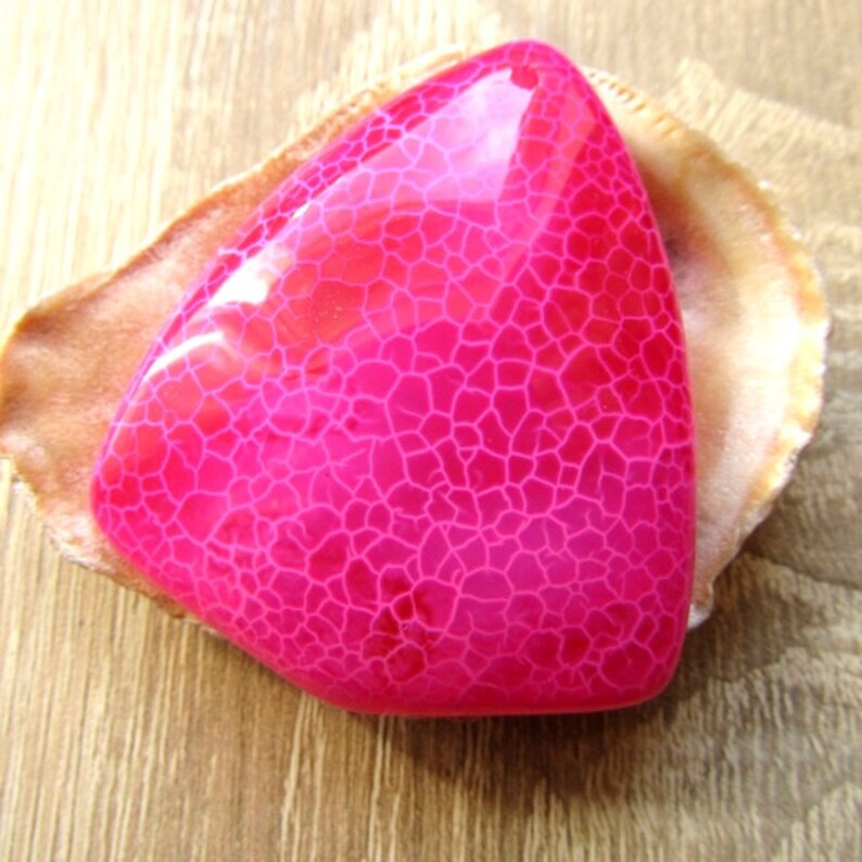 Dragon Veins Agate Pendant 50x42x9mm Pink Agate Triangle Pendant Agate Stone Pendant Flat back Jewelry Supplies