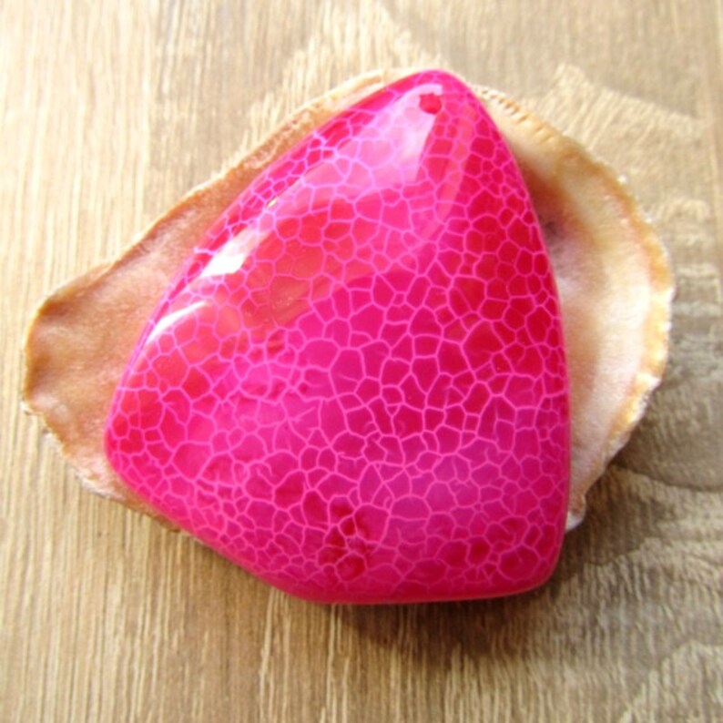Dragon Veins Agate Pendant 50x42x9mm Pink Agate Triangle Pendant Agate Stone Pendant Flat back Jewelry Supplies