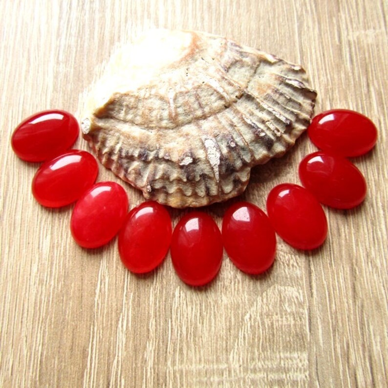 Red Jade Cabochon 18x13mm Oval Stone Cabochon Natural Red Stone Cabochon Flat back Jewelry Supplies 1pcs.